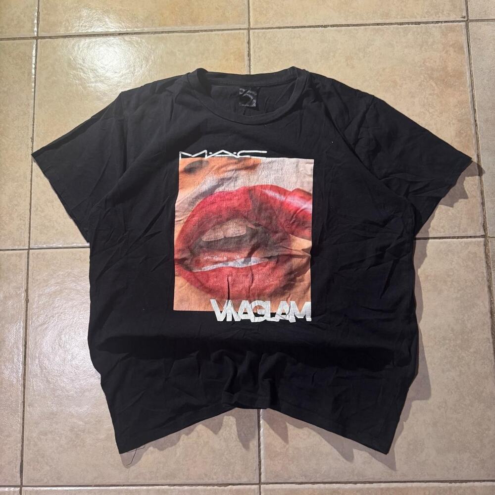 Y2k black mac viva glam Tee Size L in Womens
